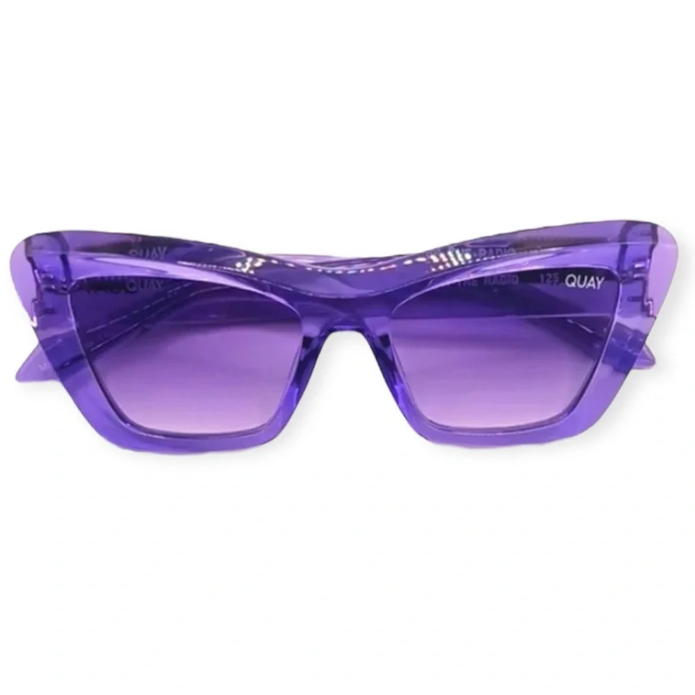 QUAY On The Radio Sunglasses Purple Frame Purple Gradient Lens Cat Eye NWT